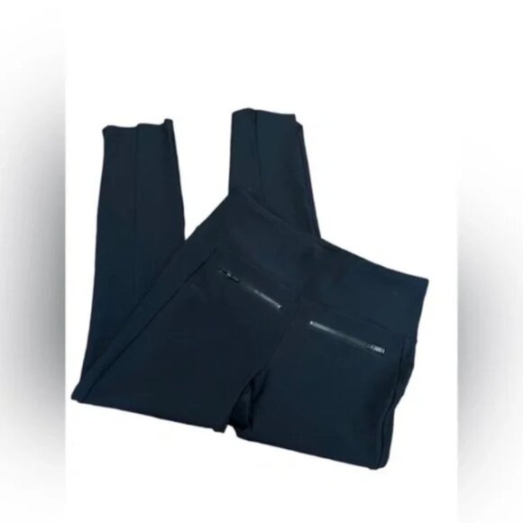 ATHLETA BLACK STELLAR CROP PANT - Picture 2 of 4